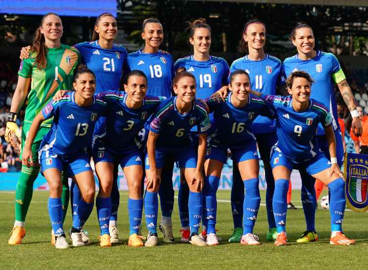 La nazionale femminile italiana di calcio - fonte Lapresse - mondosportivo.it