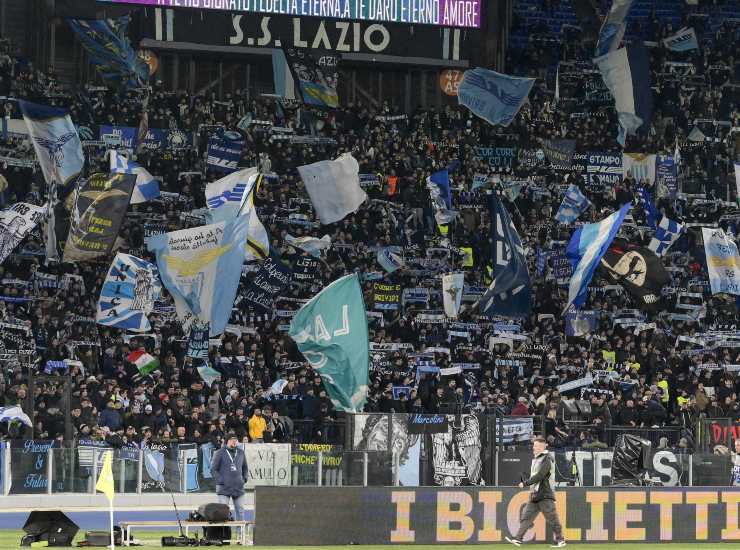 I tifosi della Lazio - fonte Lapresse - mondosportivo.it