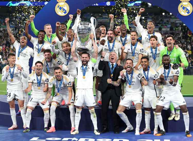 Il Real Madrid festeggia la vittoria della Champions League - fonte Ansa Foto - mondosportivo.it