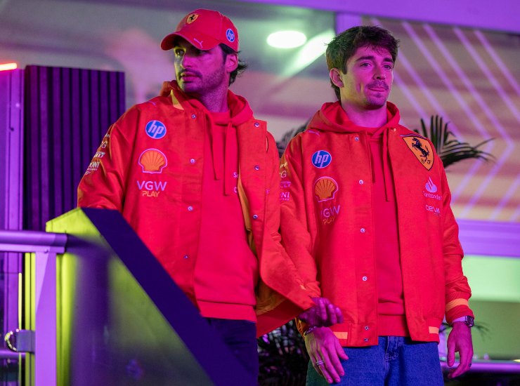 Carlos Sainz e Charles Leclerc - fonte Ansa Foto - mondosportivo.it