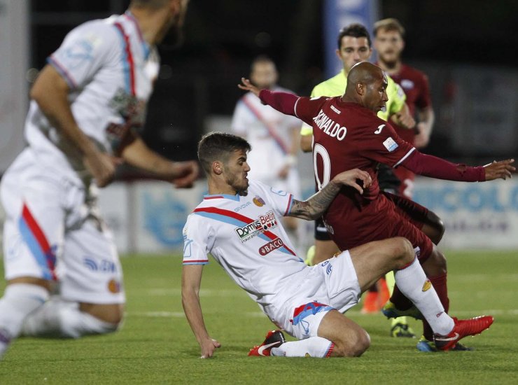 Il match tra Catania e Trapani - fonte Lapresse - mondosportivo.it