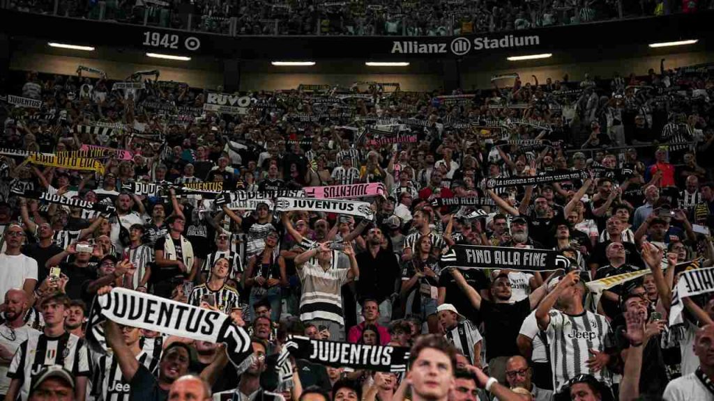 I tifosi della Juventus - fonte Lapresse - mondosportivo.it