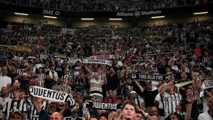 I tifosi della Juventus - fonte Lapresse - mondosportivo.it